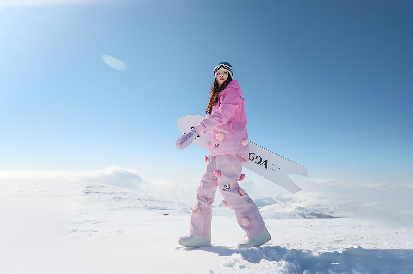 ISEE MIGGA Gradient Pink Glowing Heart Ski Suit