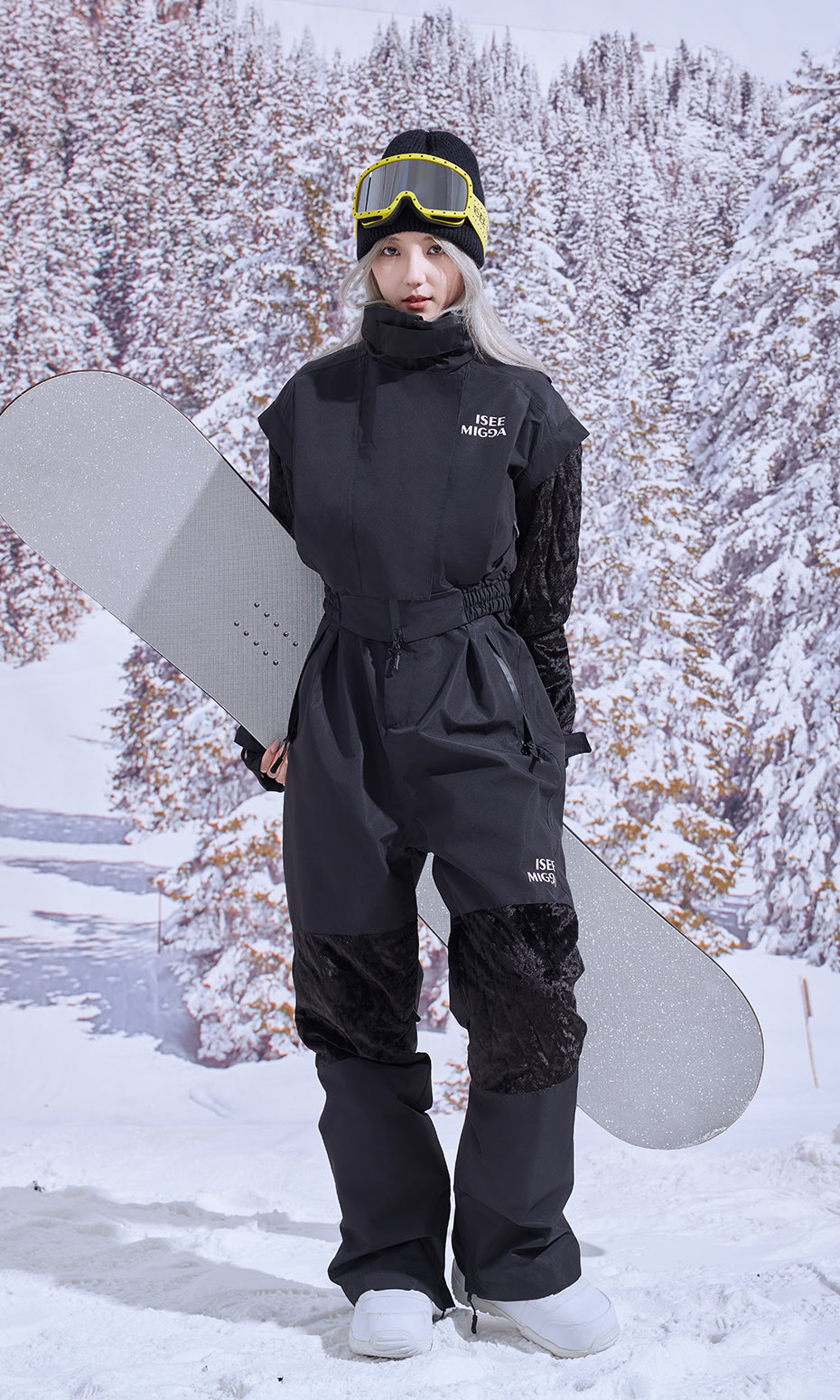 ISEE MIGGA Velvet Quilted Obsidian Black Ski Suit