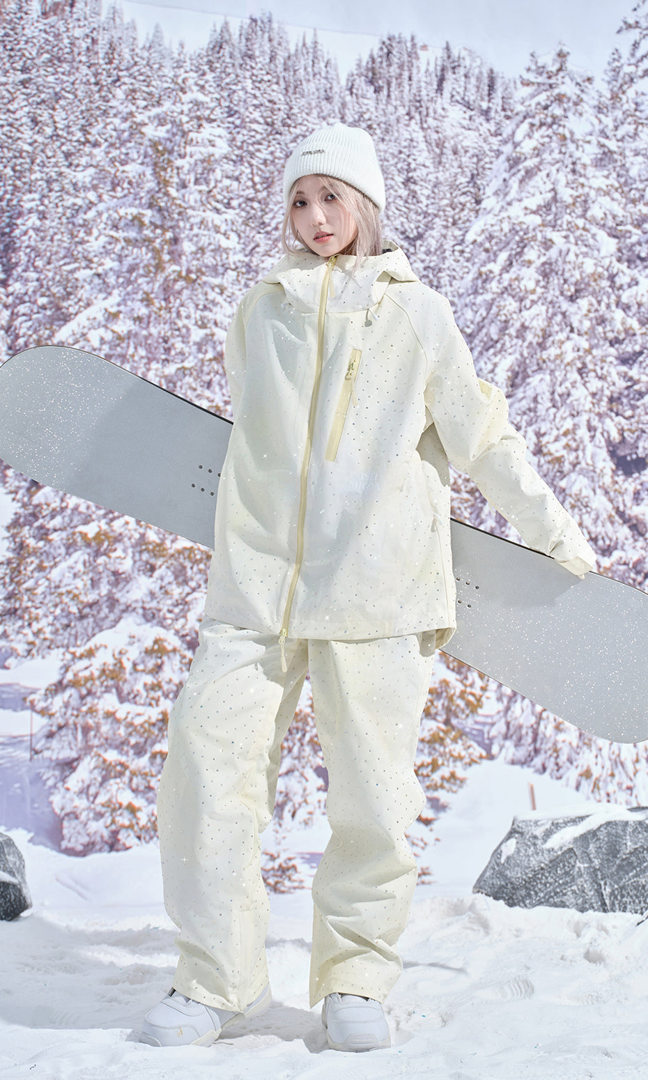 ISEE MIGGA Cream Yellow Ski Suit with Diamonds