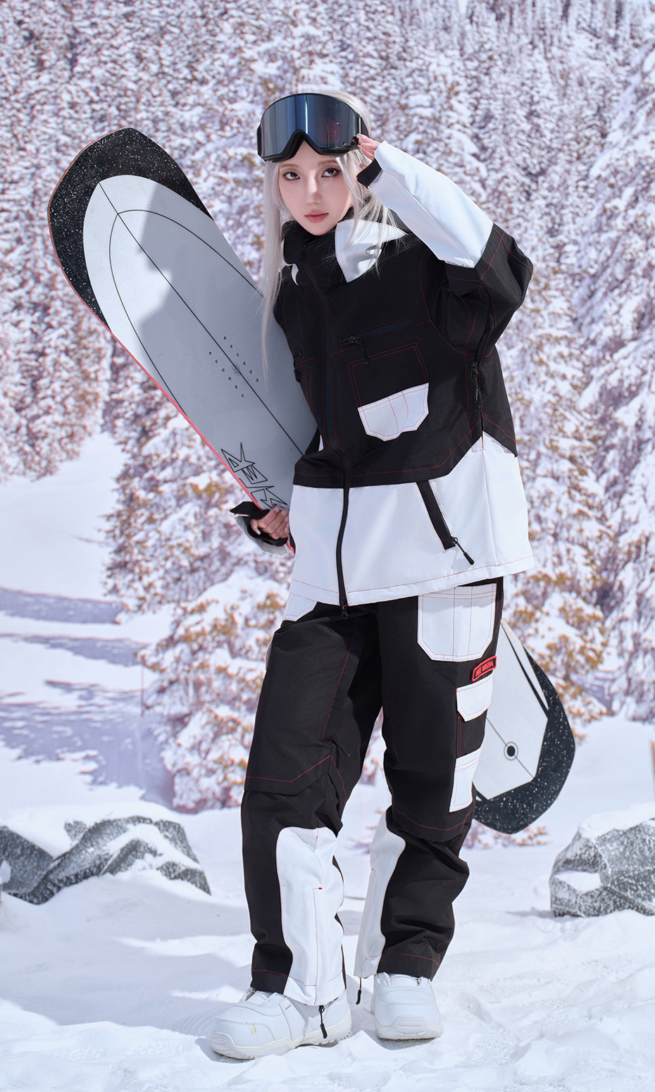 ISEE MIGGA Vinyl Record Ski Suit