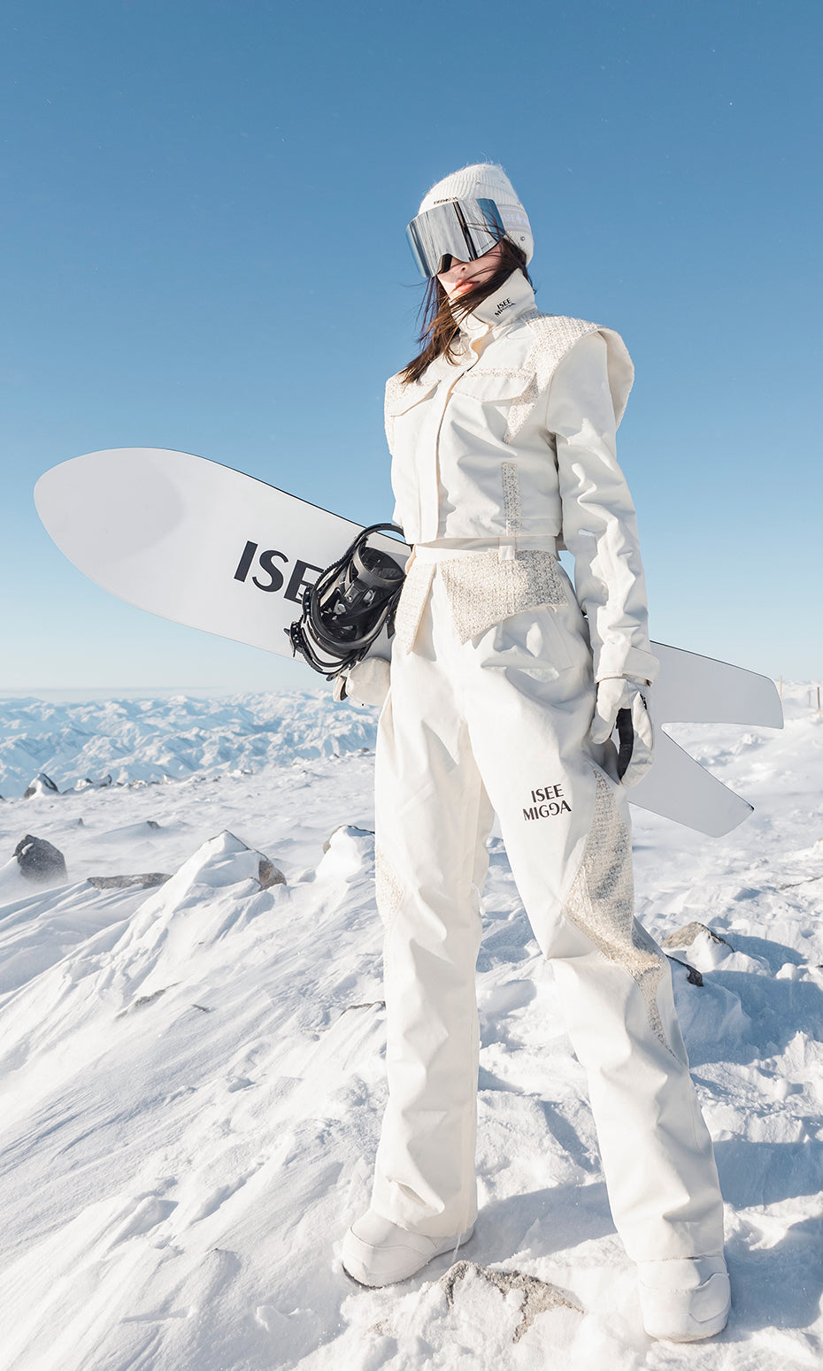 ISEE MIGGA Platinum Chanel Style Ski Suit