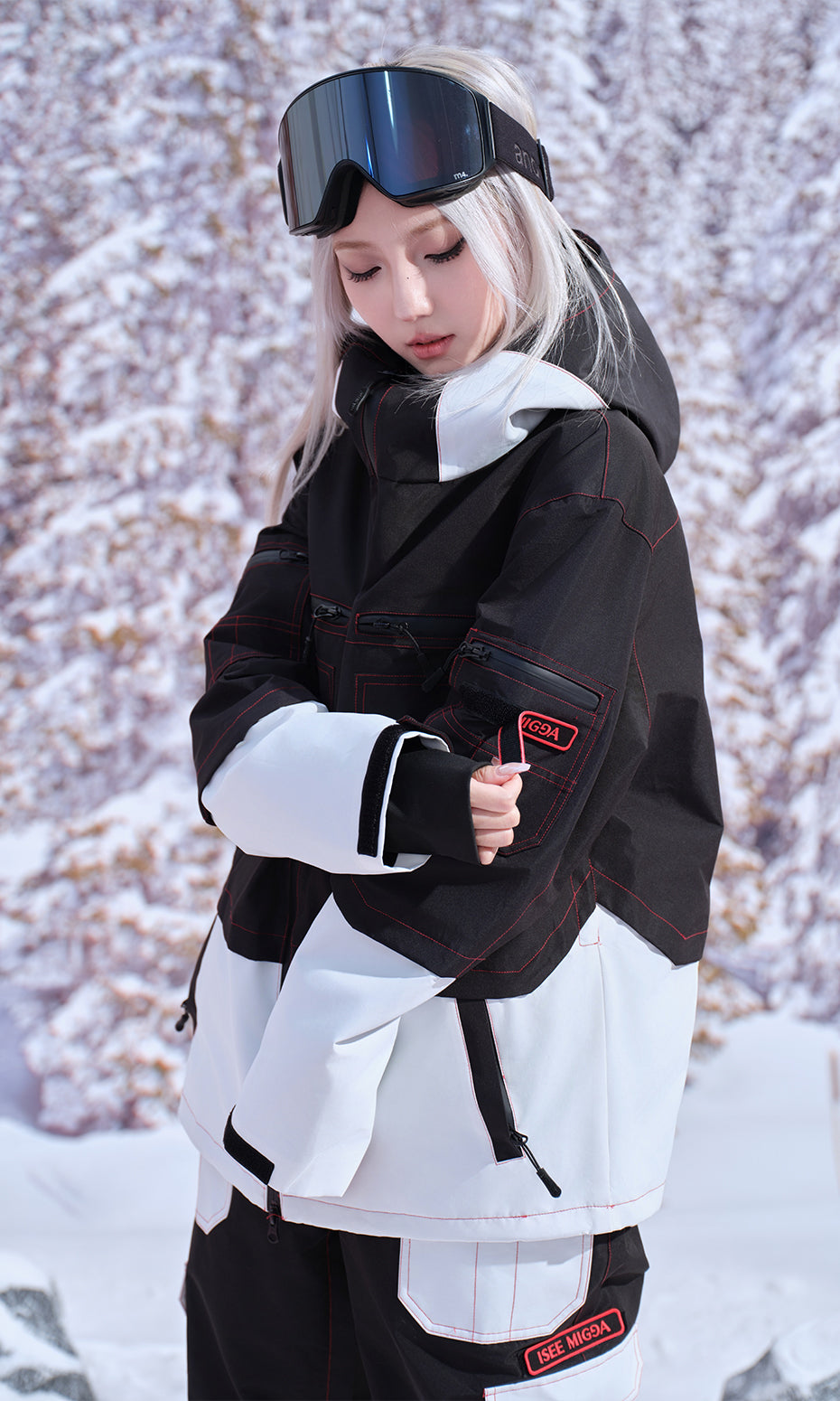 ISEE MIGGA Vinyl Record Ski Suit
