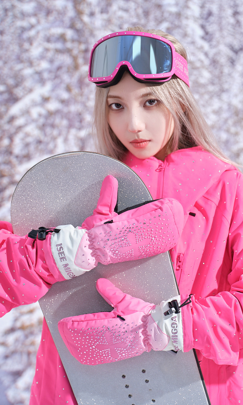 ISEE MIGGA Cross Rhinestone Gloves