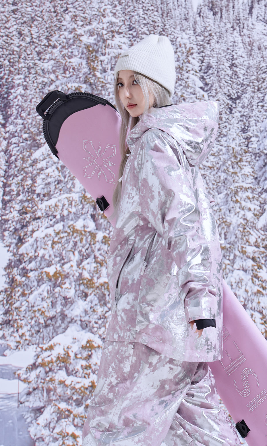 ISEE MIGGA Silver Powder Warrior Ski Suit