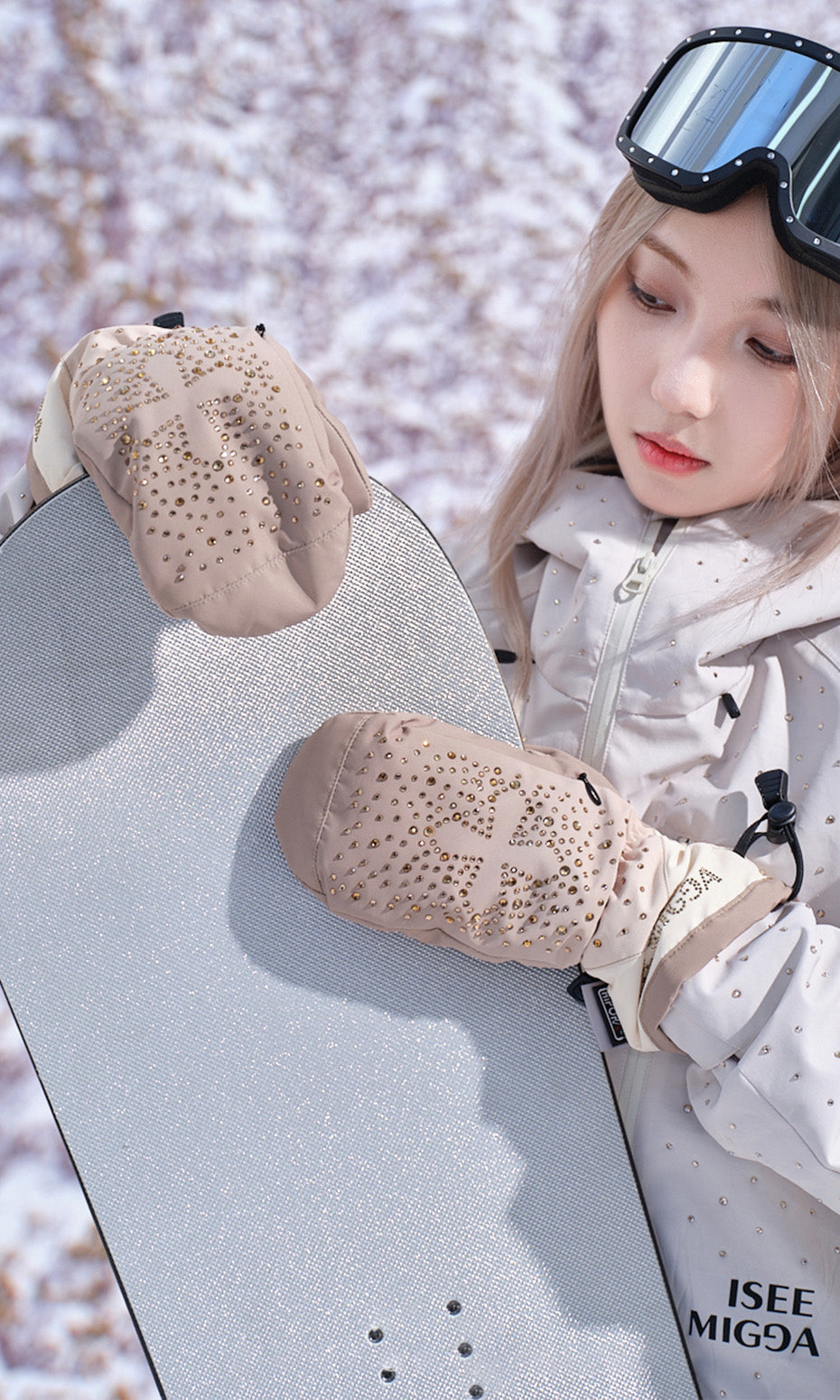 ISEE MIGGA Cross Rhinestone Gloves