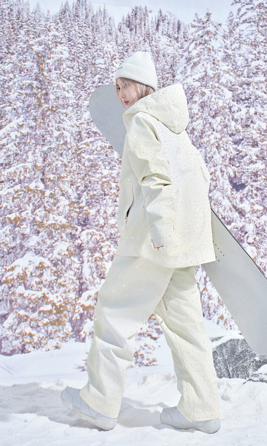ISEE MIGGA Cream Yellow Ski Suit with Diamonds