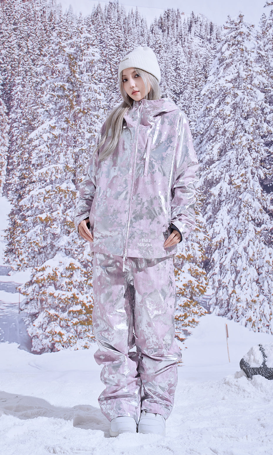 ISEE MIGGA Silver Powder Warrior Ski Suit
