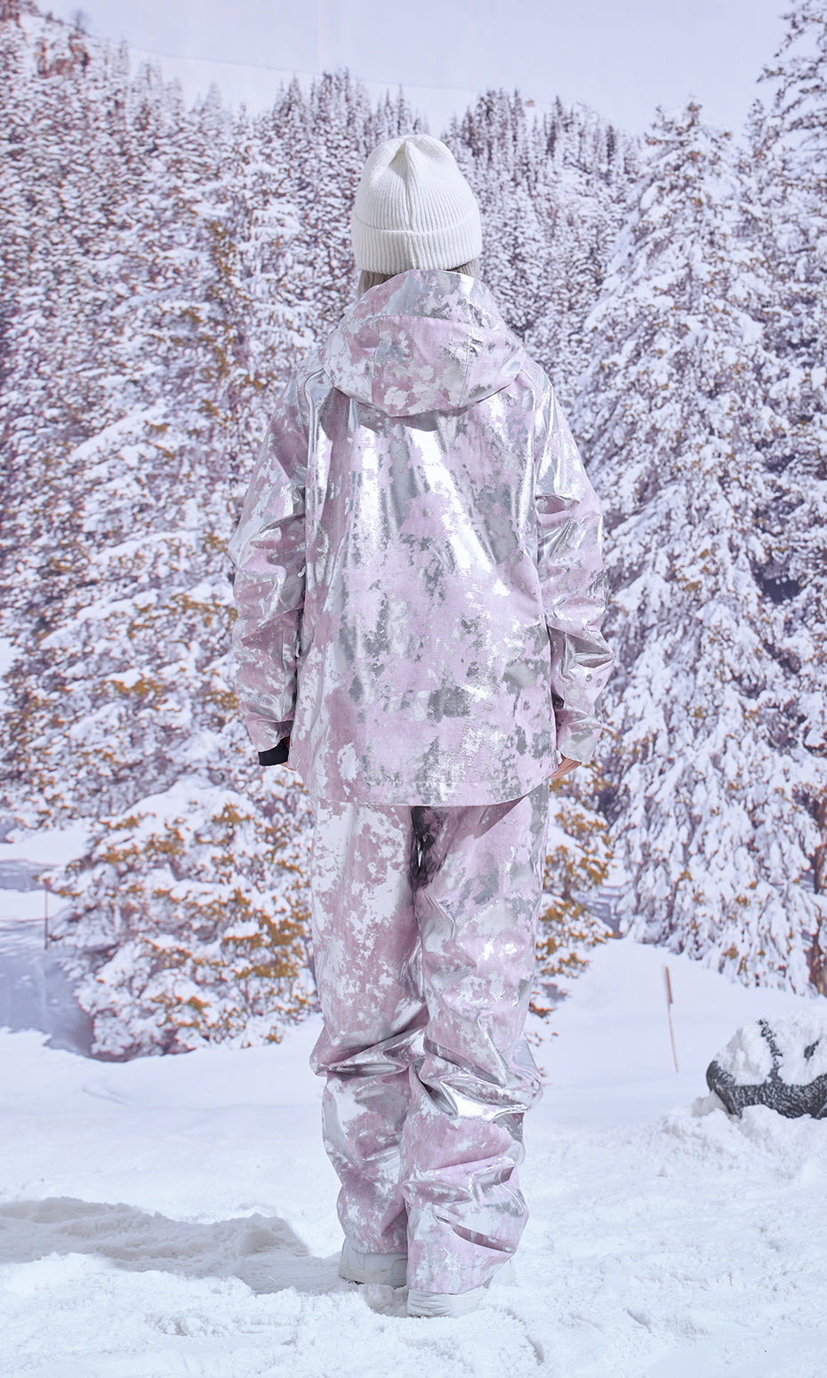 ISEE MIGGA Silver Powder Warrior Ski Suit